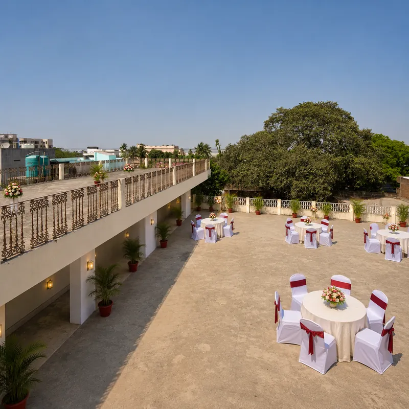 Daytime rooftop arranged for a gathering